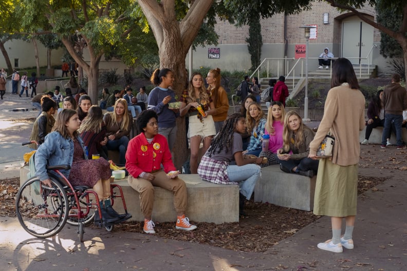 Moxie. Emily Hopper as Meg, Anjelika Washington as Amaya, Sydney Park as Kiera, Sabrina Haskett as Kaitlynn, Alycia Pascual-Peña as Lucy Josie Totah as CJ, Hadley Robinson as Vivian, Lauren Tsai as Claudia in Moxie. Cr Colleen Hayes/NETFLIX © 2020