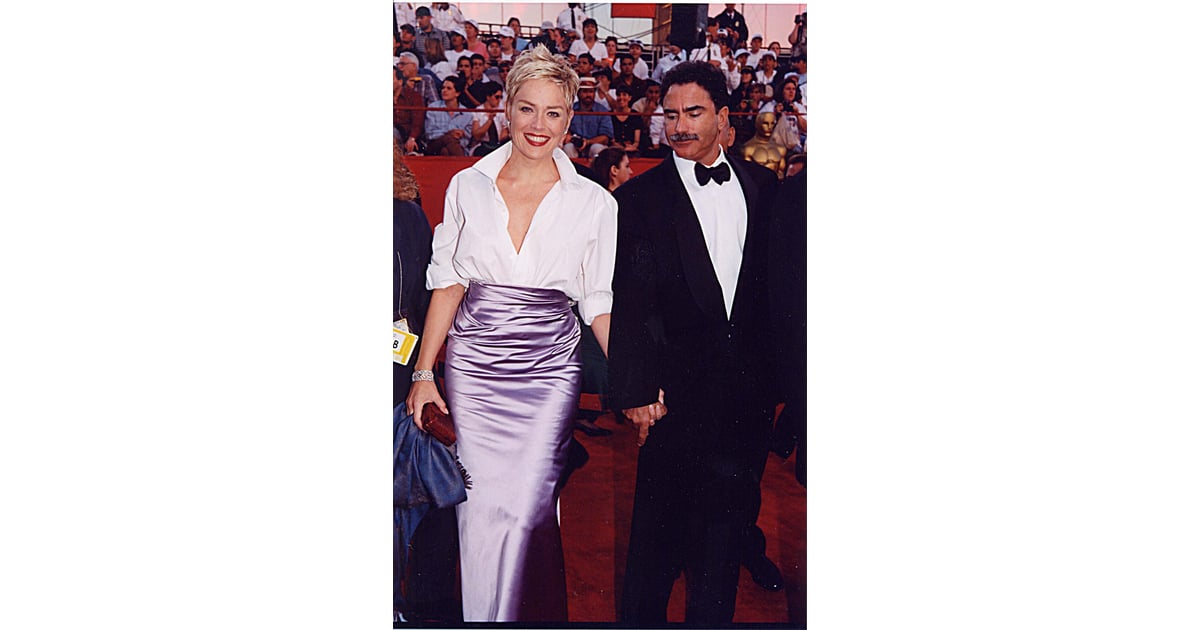 Sharon Stone, 1998 Oscars | Iconic Red Carpet Looks ...