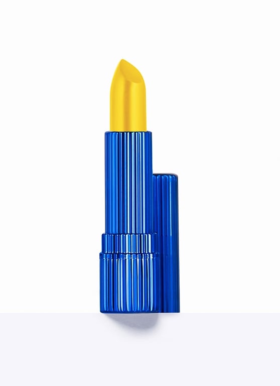 Renew Your Look With a Unique Lip Color