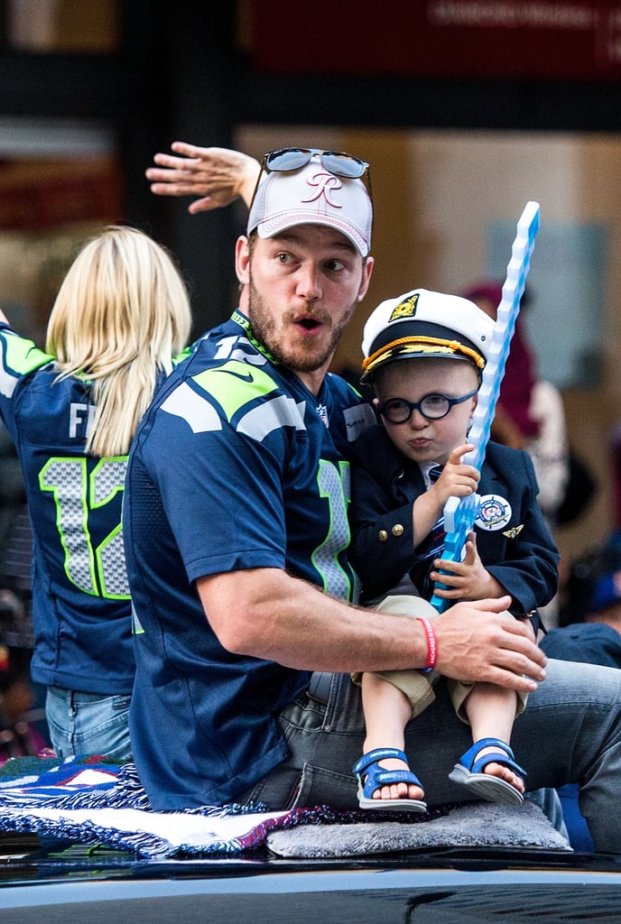 Chris Pratt and Anna Faris at Seafair Torchlight Parade ...