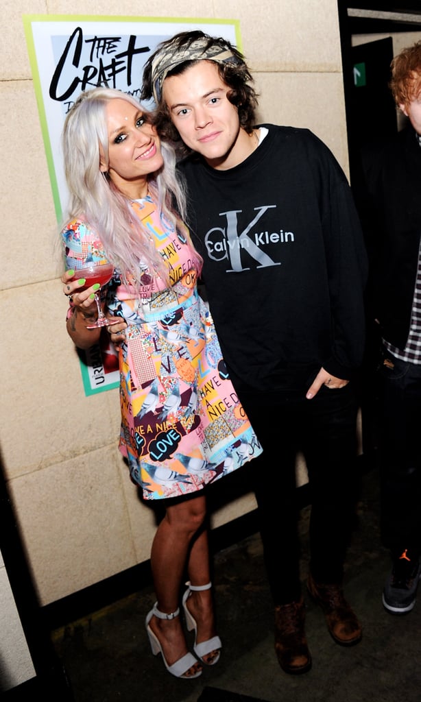 Harry also snapped pics with Lou Teasdale.