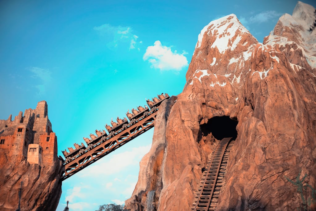 9 Famous Roller Coasters You Can Virtually Ride Right Now