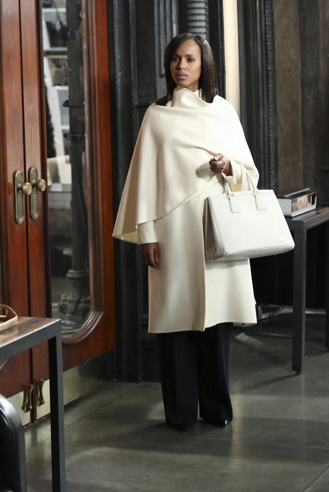 Olivia's chic, Ralph Lauren white coat is what our dreams are made of. |  Season 4 May Have Been Scandal's Most Stylish Season Yet | POPSUGAR Fashion  Photo 36