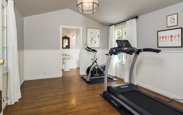 What would a celebrity home be without a personal gym?