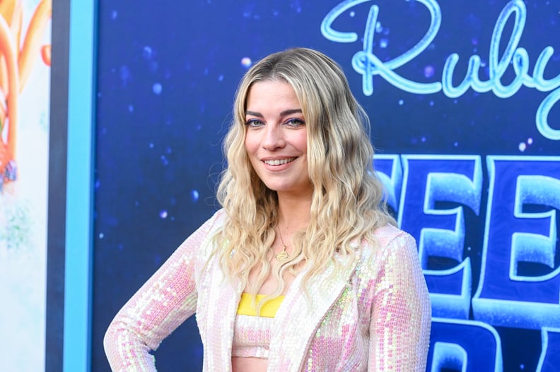 Annie Murphy at the premiere of