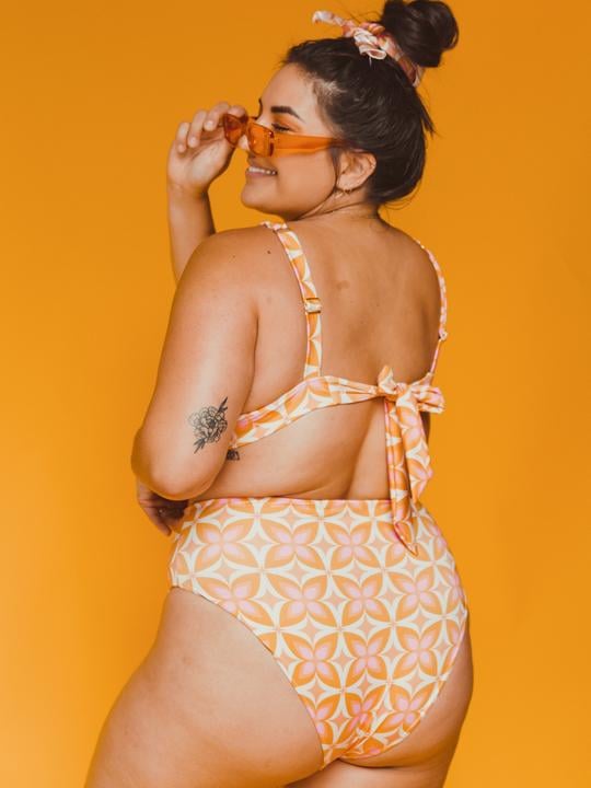 Classic High Hip Bottoms