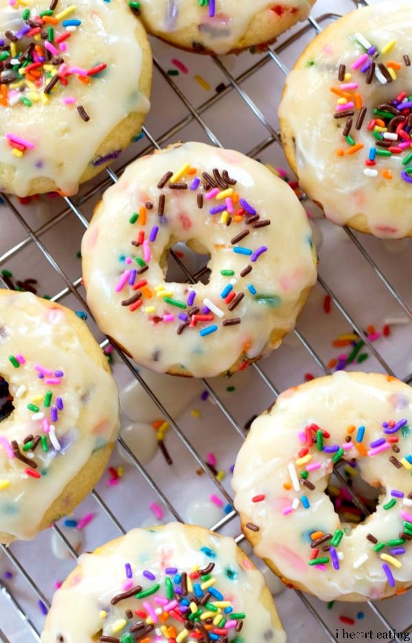 Baked Funfetti Doughnuts