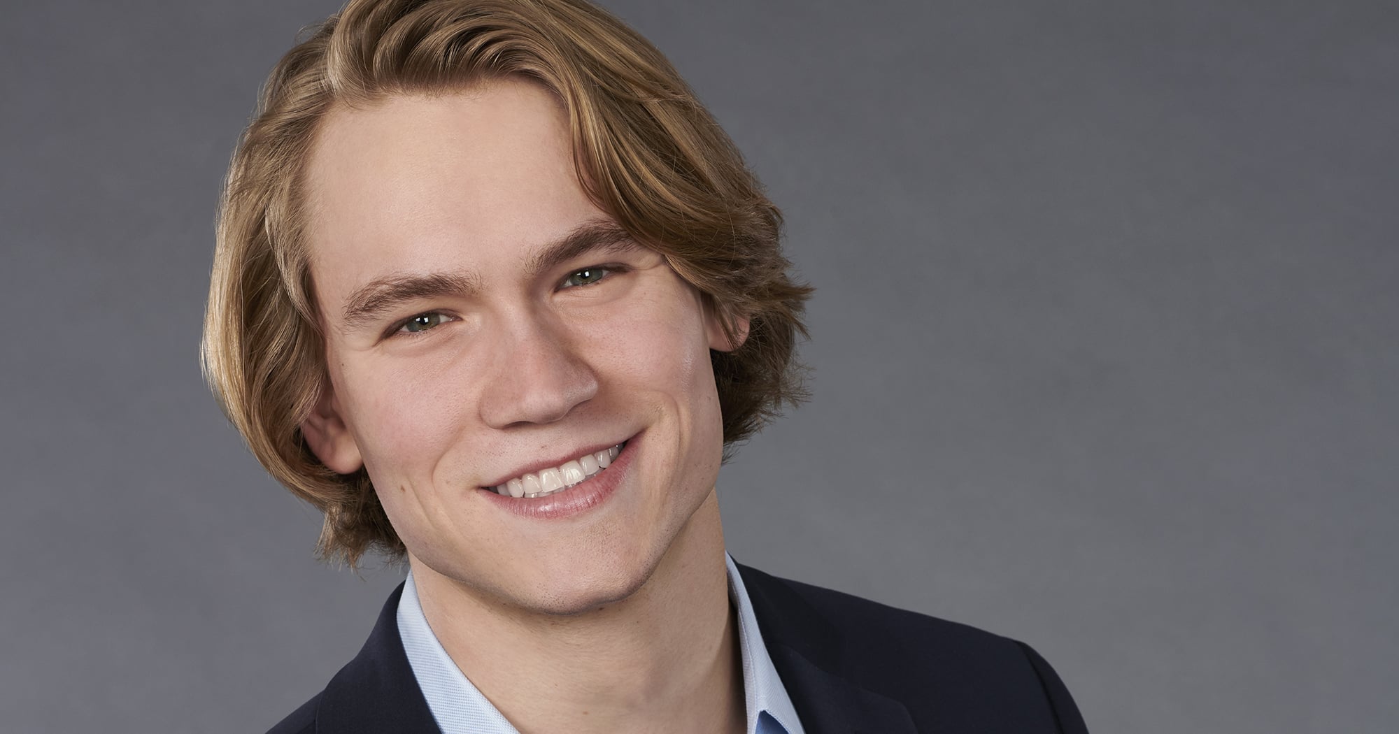 Who Is John Paul Jones on The Bachelorette? POPSUGAR Entertainment
