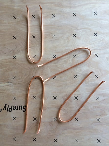 DIY Hairpin Style Legs {without welding}