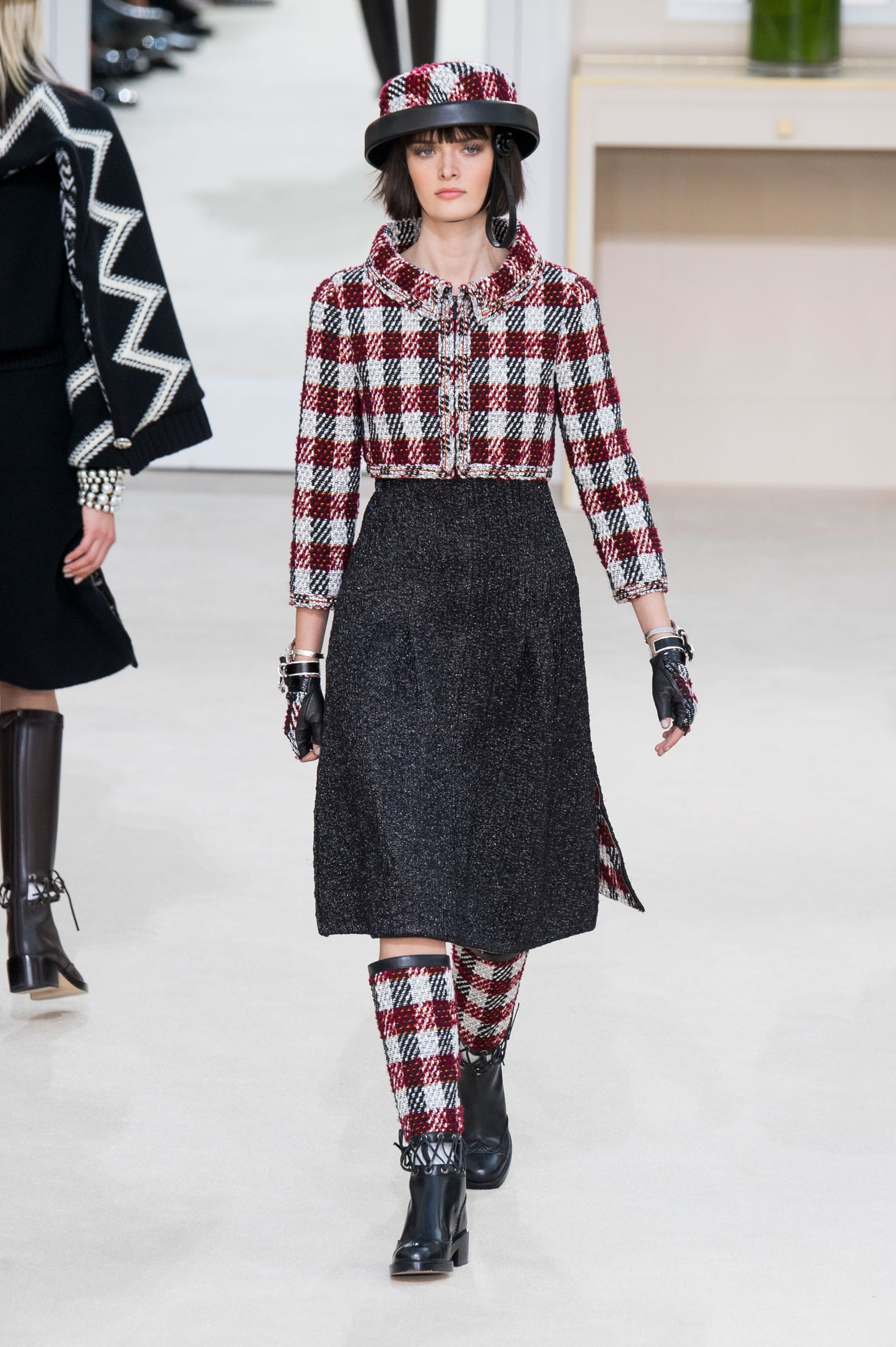 Chanel Fall 2016 Collection | PS Fashion
