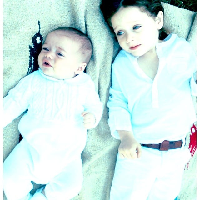 The Berman boys were decked in white for their impromptu photo shoot. 
Source: Instagram user rachelzoe