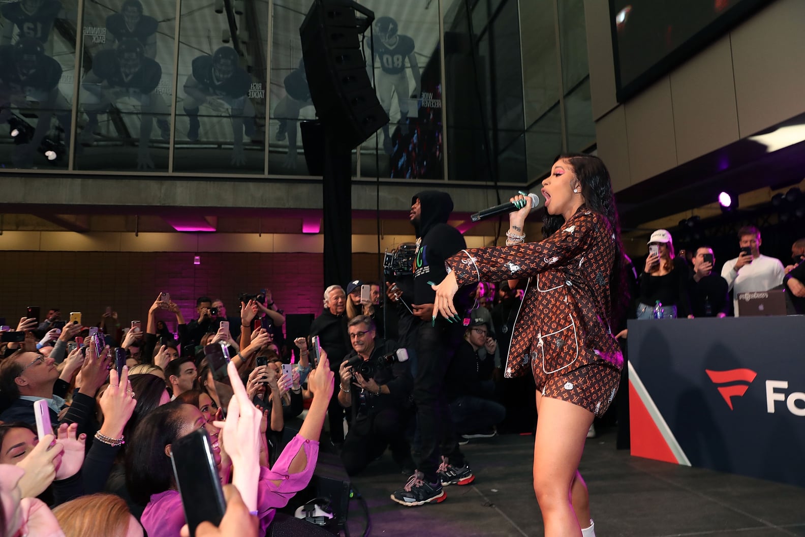 Crisp Cardi B Reportedly 'clashing' With Fellow Patriots Wags Ahead Of Super Bowl Lx View for Desktop