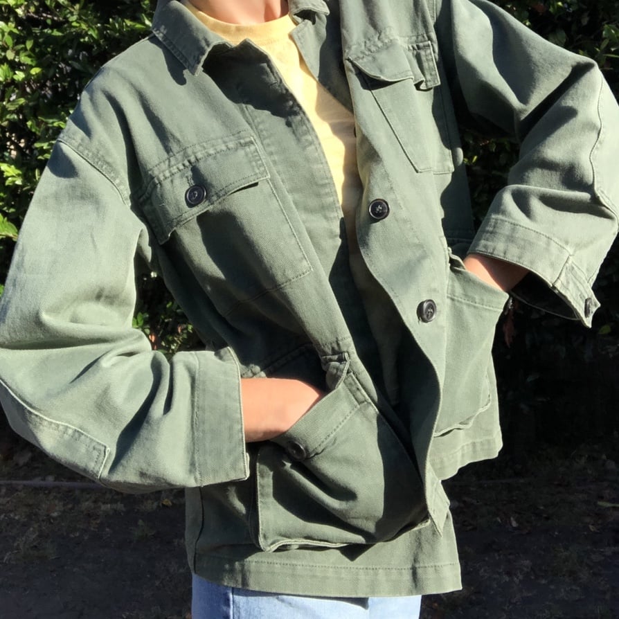 Shop Similar Shop The Coats In Hulu S Holiday Film Happiest Season Popsugar Fashion Uk Photo 5