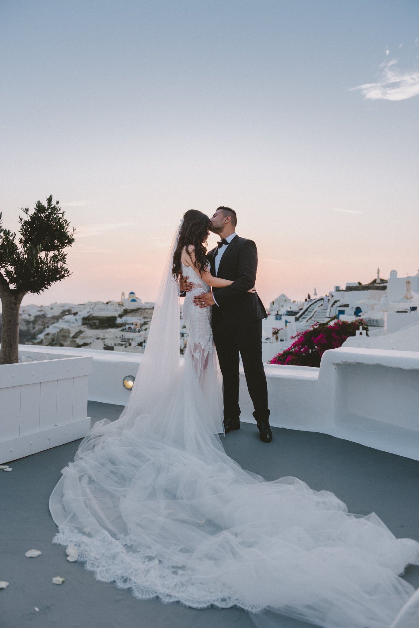 Destination Wedding in Greece | 28 of the Most Beautiful Weddings