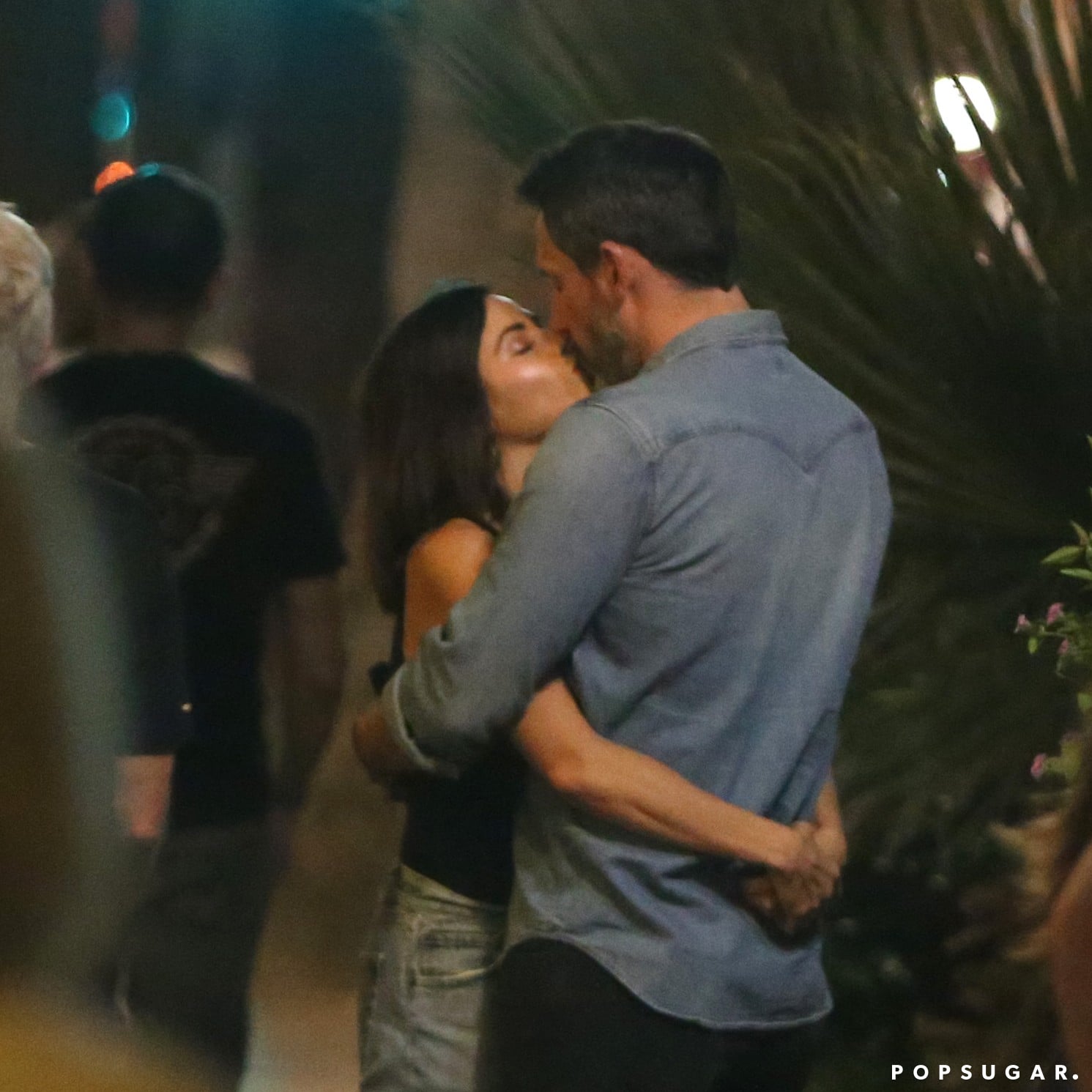 Jenna Dewan And Steve Kazee Kissing In Palm Springs 2018 Popsugar Celebrity