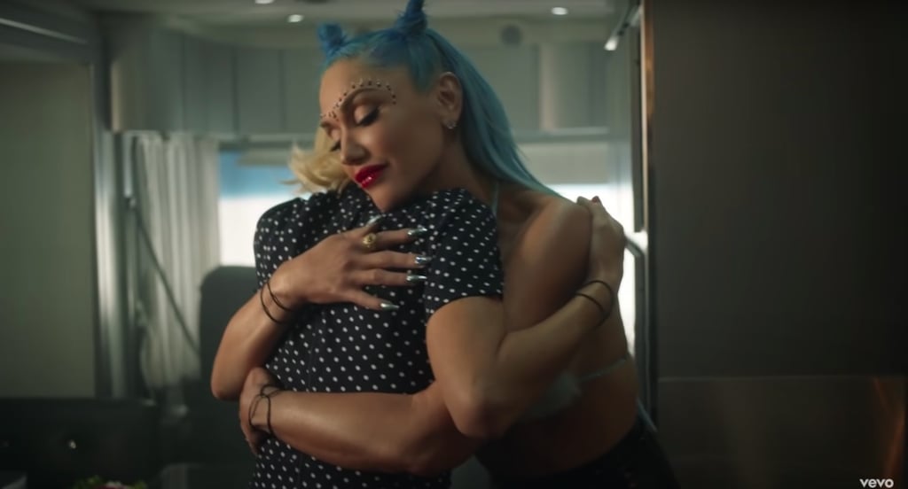 See Gwen Stefani S Let Me Reintroduce Myself Looks Popsugar Fashion