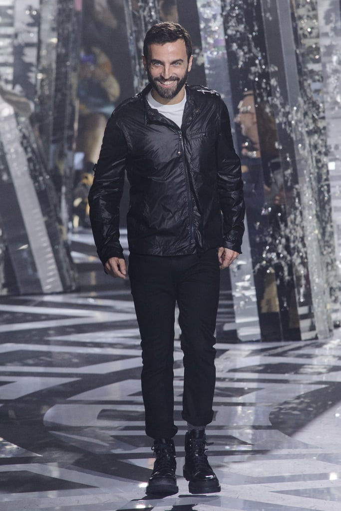 Louis Vuitton Fall 2016 Runway