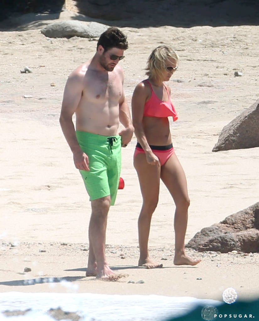 Carrie Underwood Bikini Pictures in Mexico July 2016