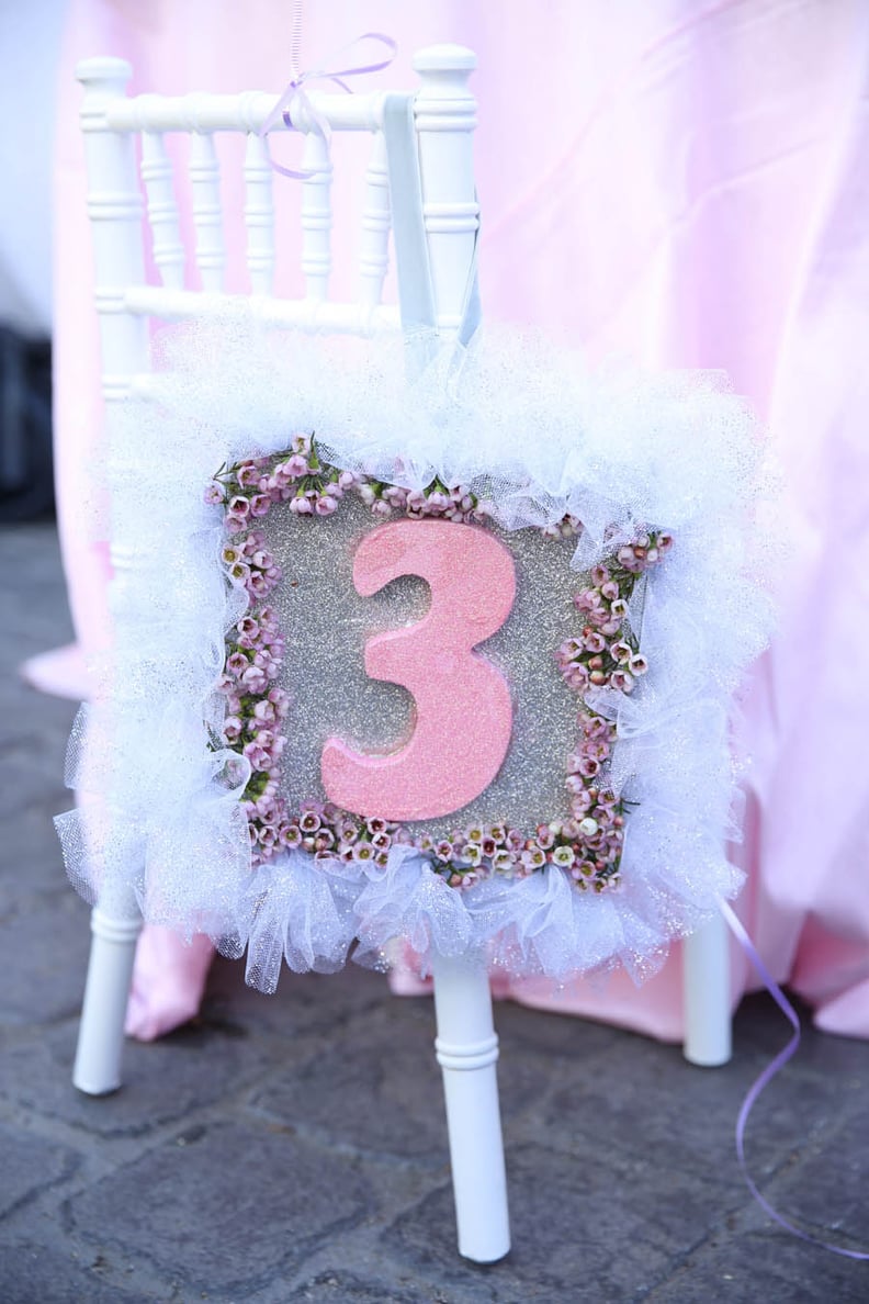 Tulle Sign