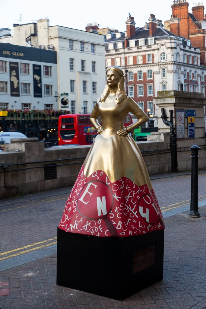 Enola Holmes Statue on Baker Street in London