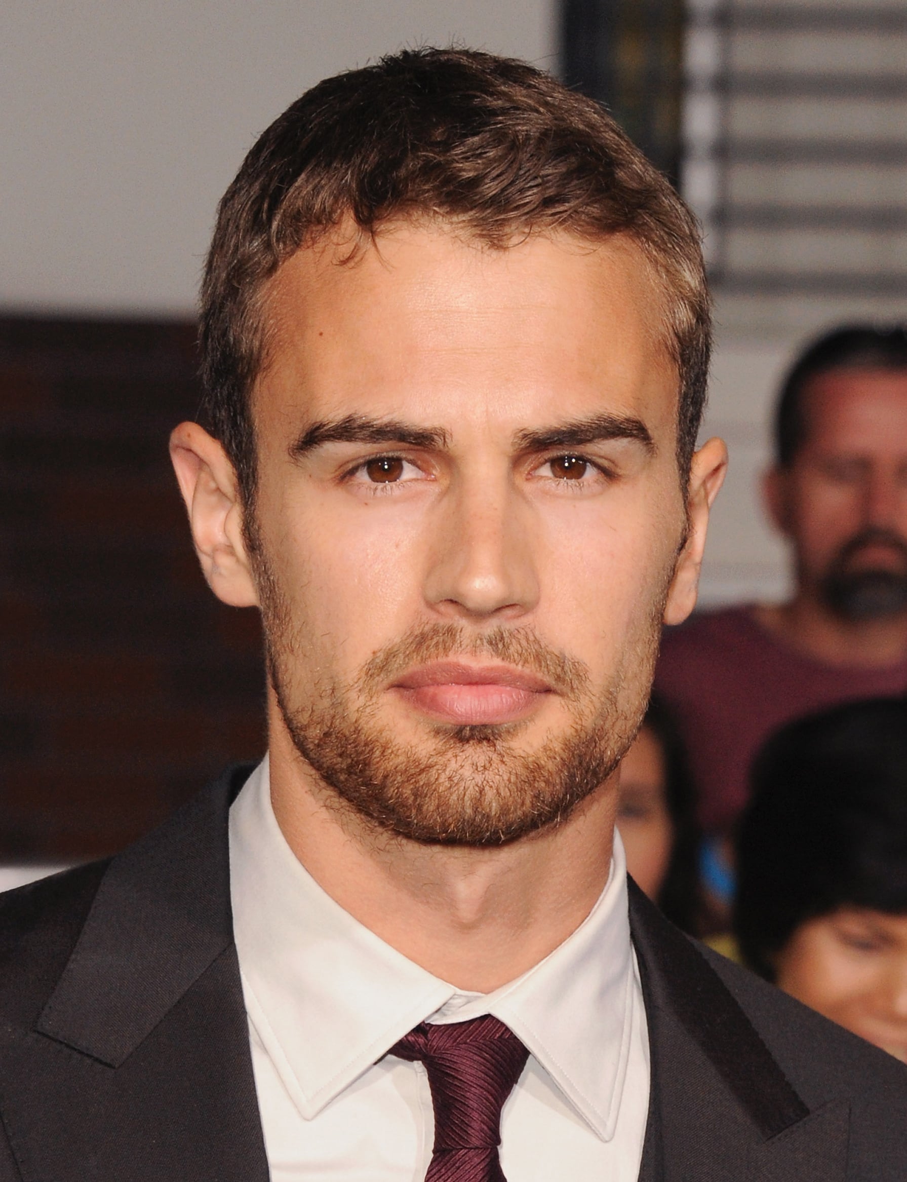 Hot Theo James Pictures Popsugar Celebrity