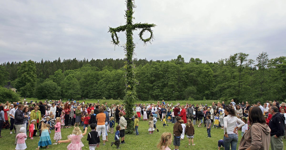 Is the Midsommar Festival Real? POPSUGAR Entertainment UK