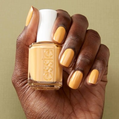 essie Spring Trend 2021 Nail Color in You Know the Espadrille