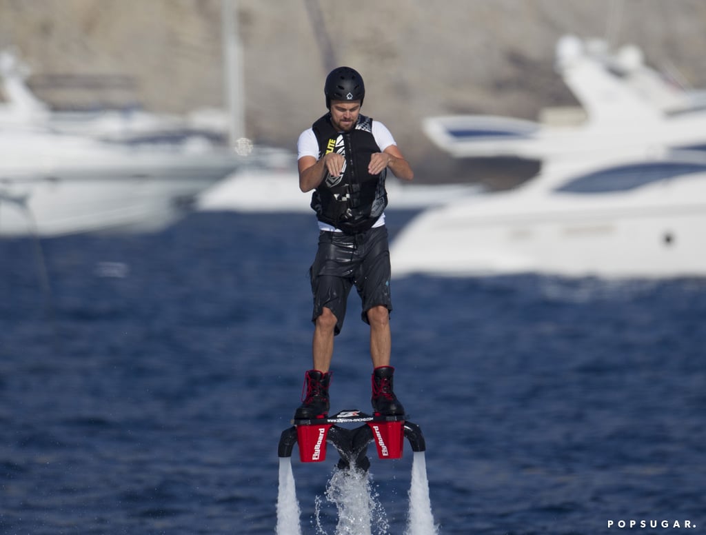 When He Made This Cute Little Rabbit Pose Before Diving Into the Ocean While Flyboarding