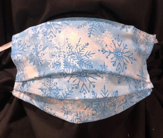 Snowflake Print Fabric Mask Eith Nose Grip