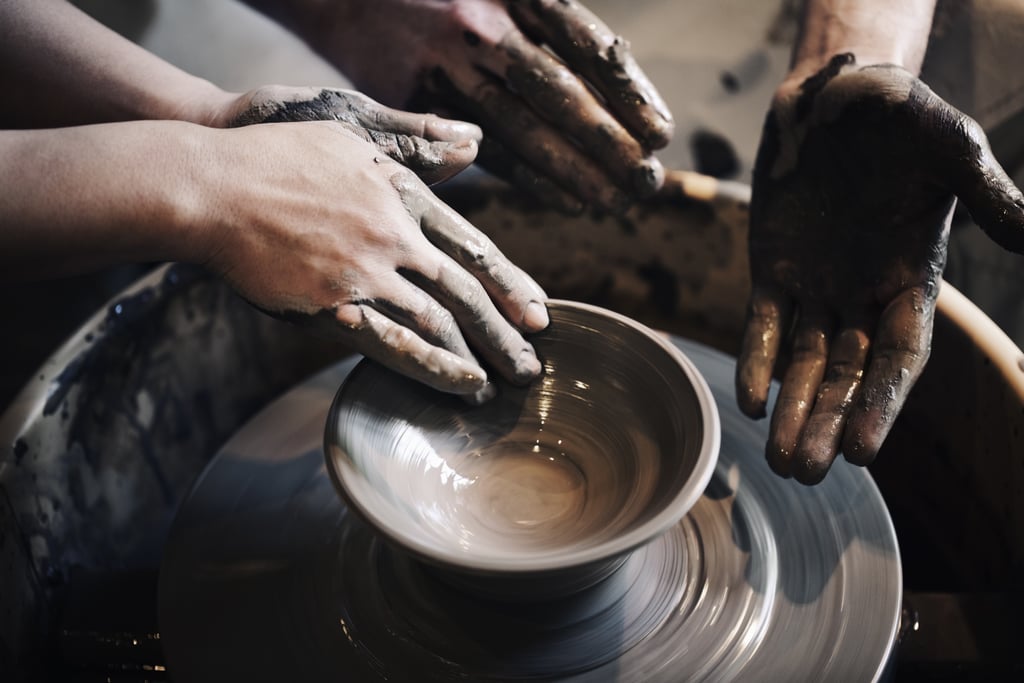 Paint ceramics together.