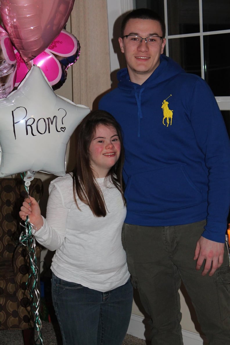 Ben Asked Mary to Prom With the Help of Balloons
