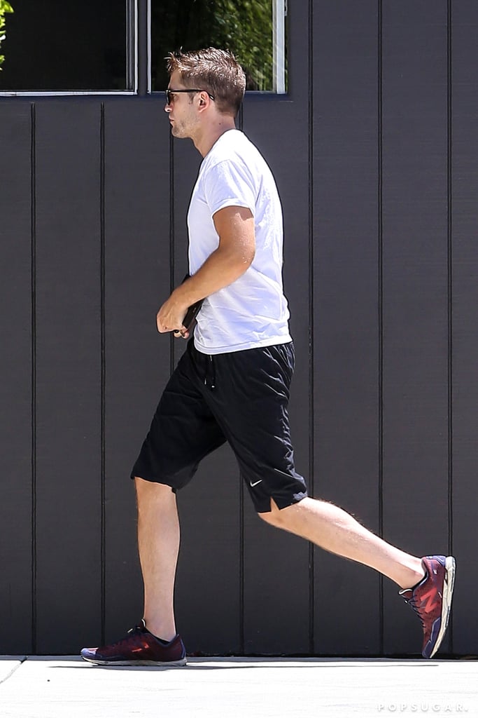 Robert Pattinson Goes to the Gym in LA | Pictures
