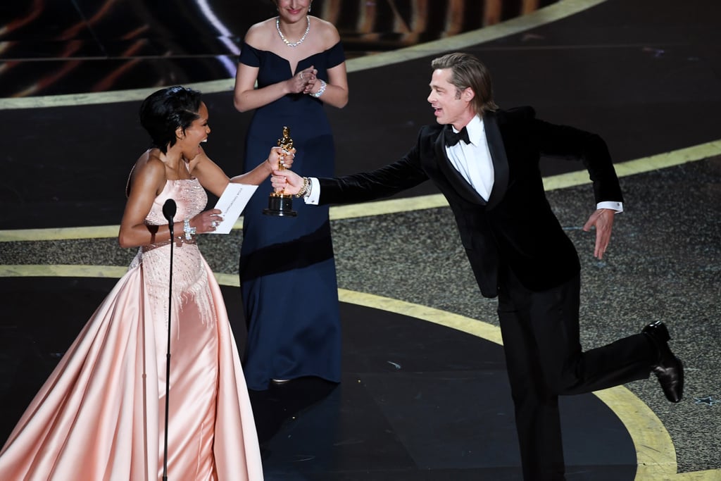 雷吉娜·金和布拉德·皮特在2020年奥斯卡颁奖典礼上