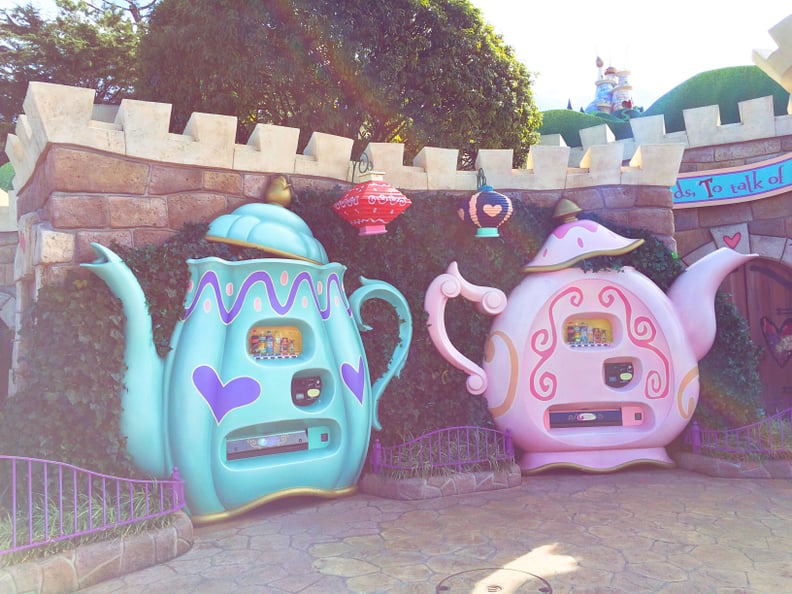All the Alice in Wonderland Attractions and Details