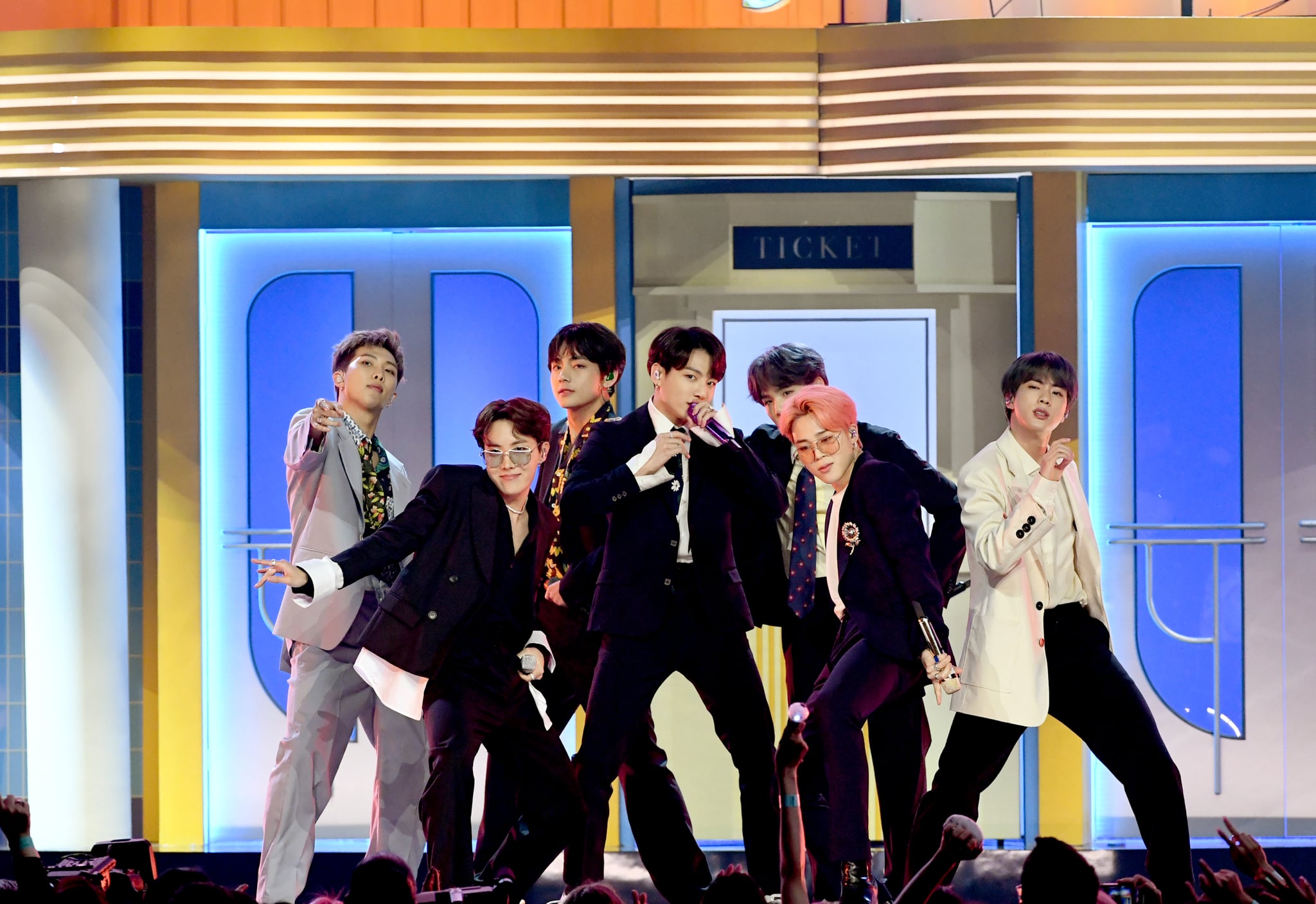 LAS VEGAS, NEVADA - MAY 01: BTS perform onstage during the 2019 Billboard Music Awards at MGM Grand Garden Arena on May 01, 2019 in Las Vegas, Nevada. (Photo by Kevin Winter/Getty Images for dcp)