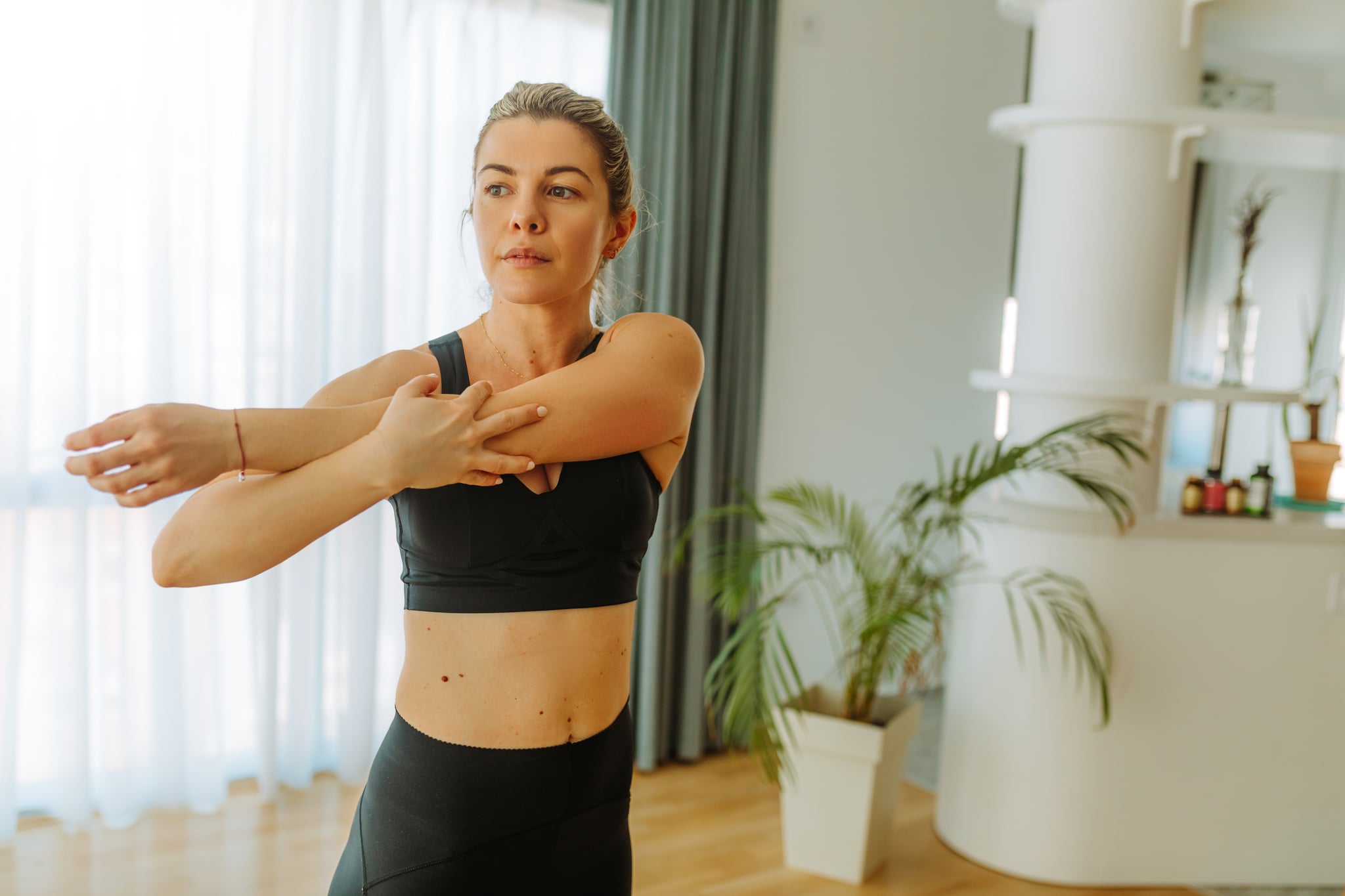 Low Impact Dynamic Exercises To Up Your Heart Rate Popsugar Fitness