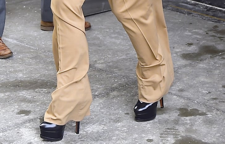 alaia platform boots