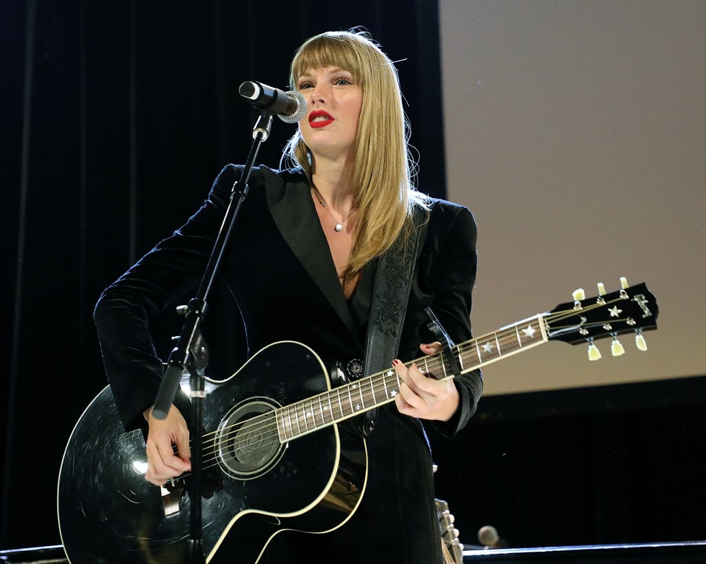 Taylor Swift's Christmas Manicure at the 2018 Ally Coalition Talent Show