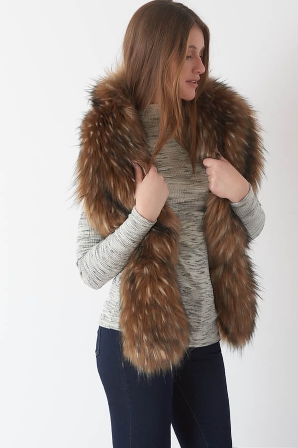Dynamite Long Faux Fur Collar ($35 