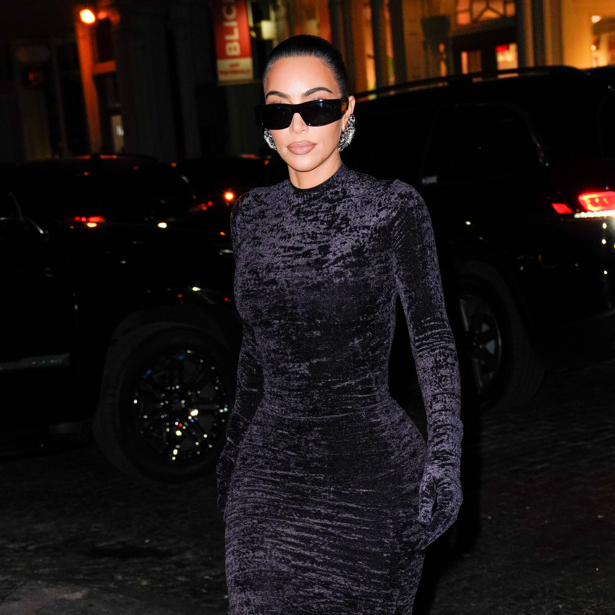 NEW YORK, NEW YORK - NOVEMBER 03: Kim Kardashian returns to her hotel on November 03, 2021 in New York City. (Photo by Gotham/GC Images)