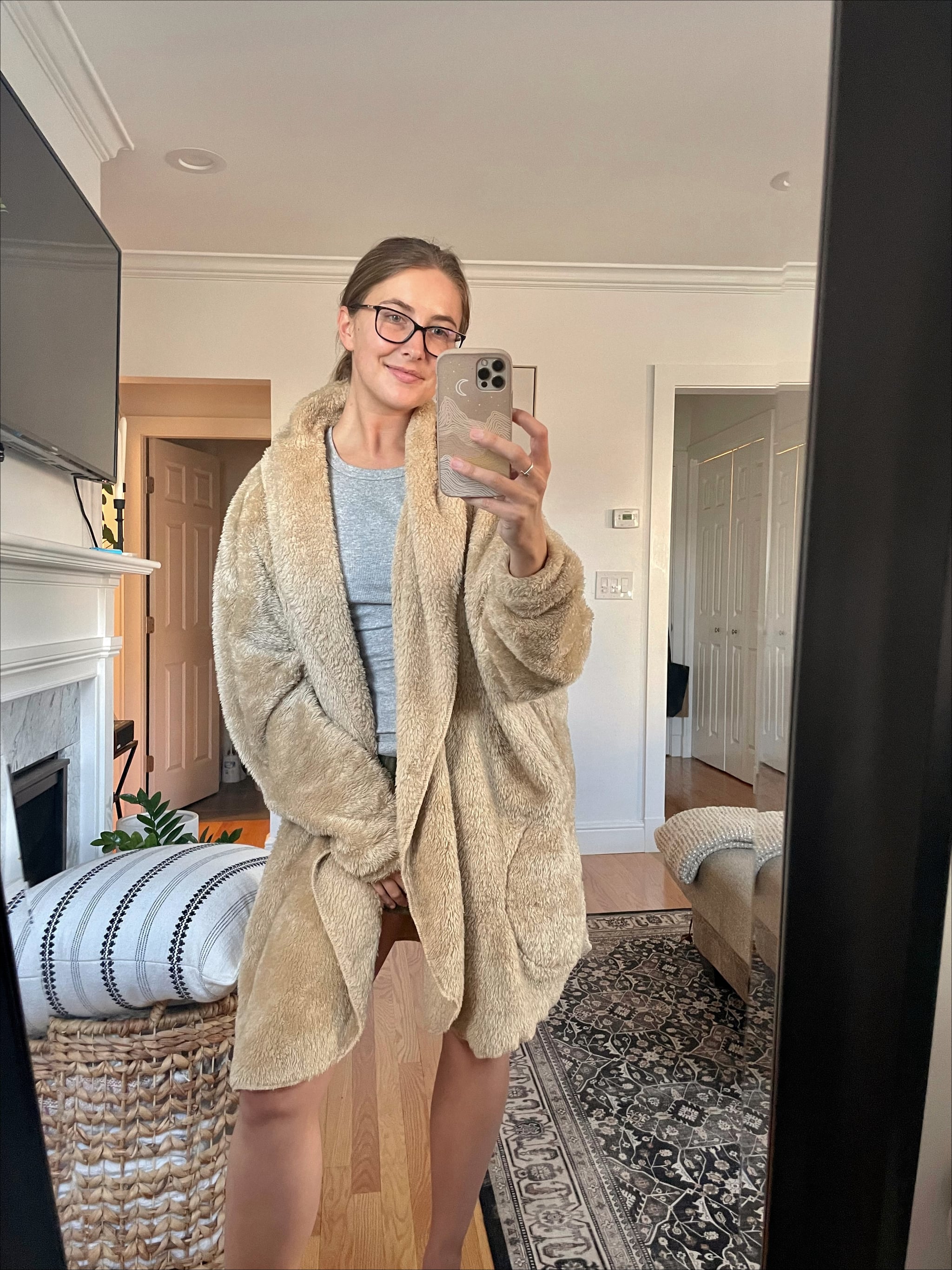 Unhide Shleepy Robe | Editor Review | POPSUGAR Smart Living