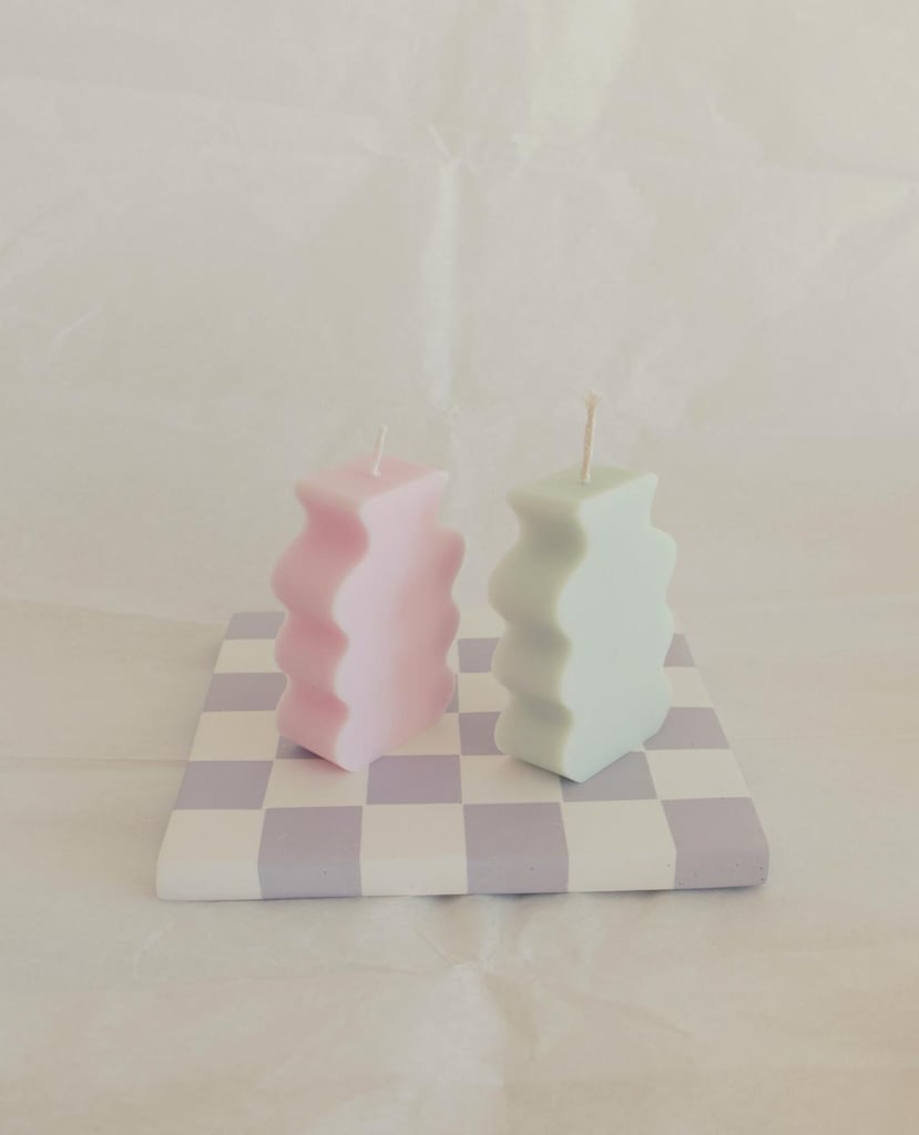 Small Wavy Vase Candle