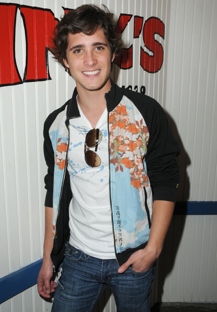 Diego Boneta Biography | POPSUGAR Latina