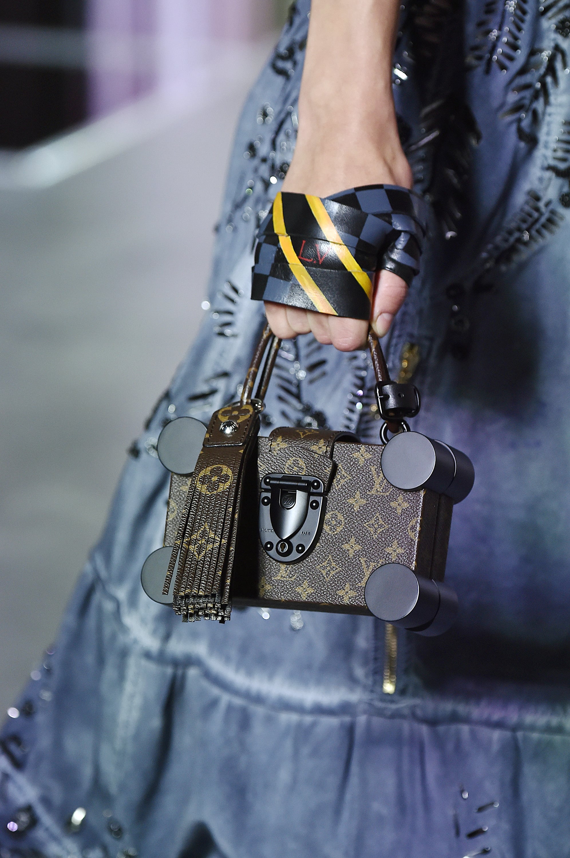 Louis vuitton runway sales bag