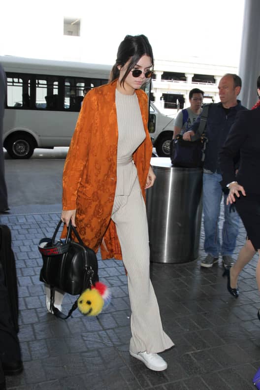 Kendall Jenner Black Baggy Sweatpants Airport Style Summer 2020