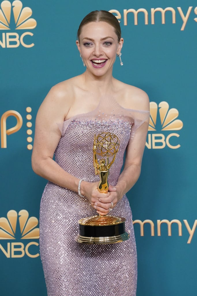 Amanda Seyfried's Emmys Mermaid Dress | Photos