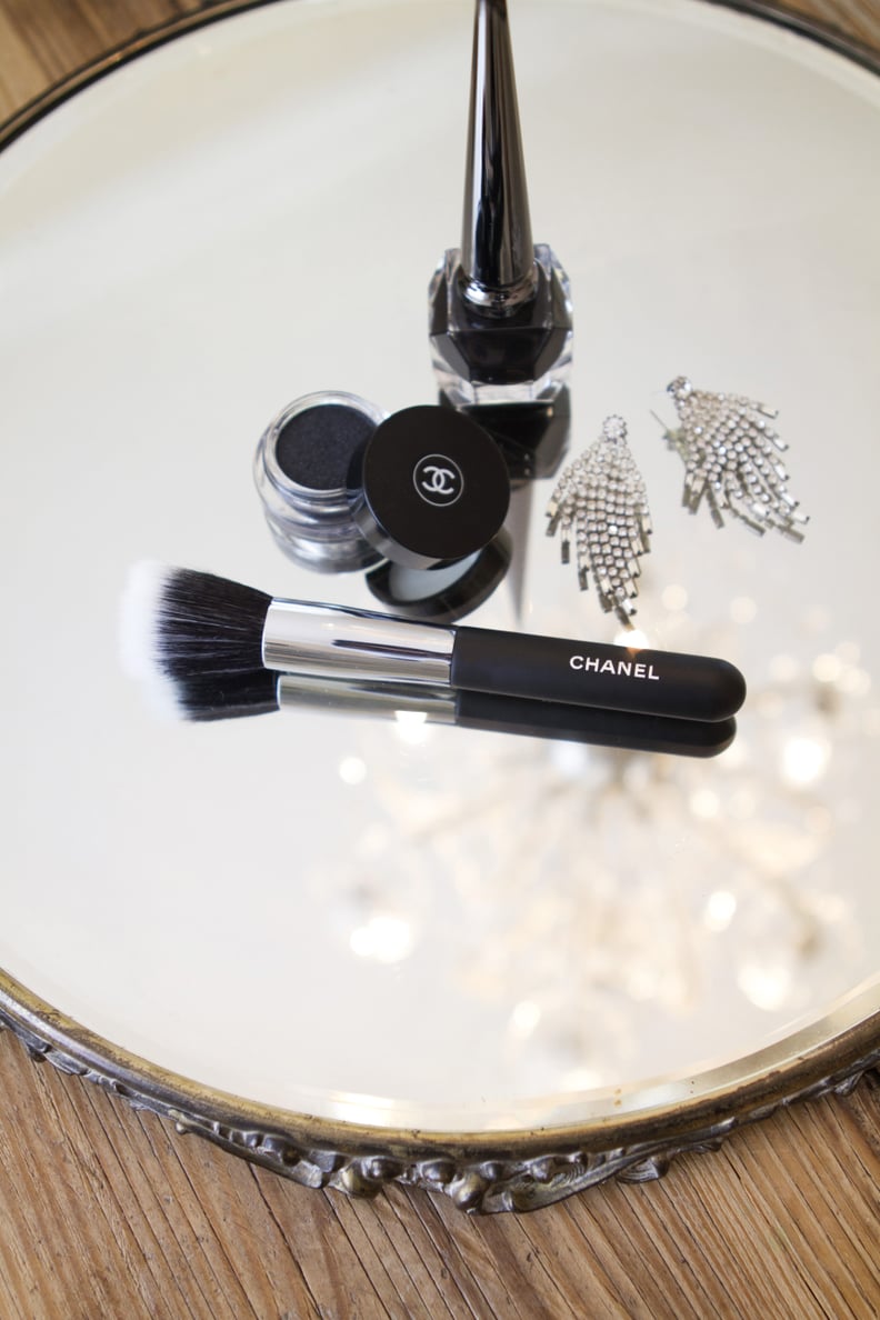 How to clean makeup brushes?