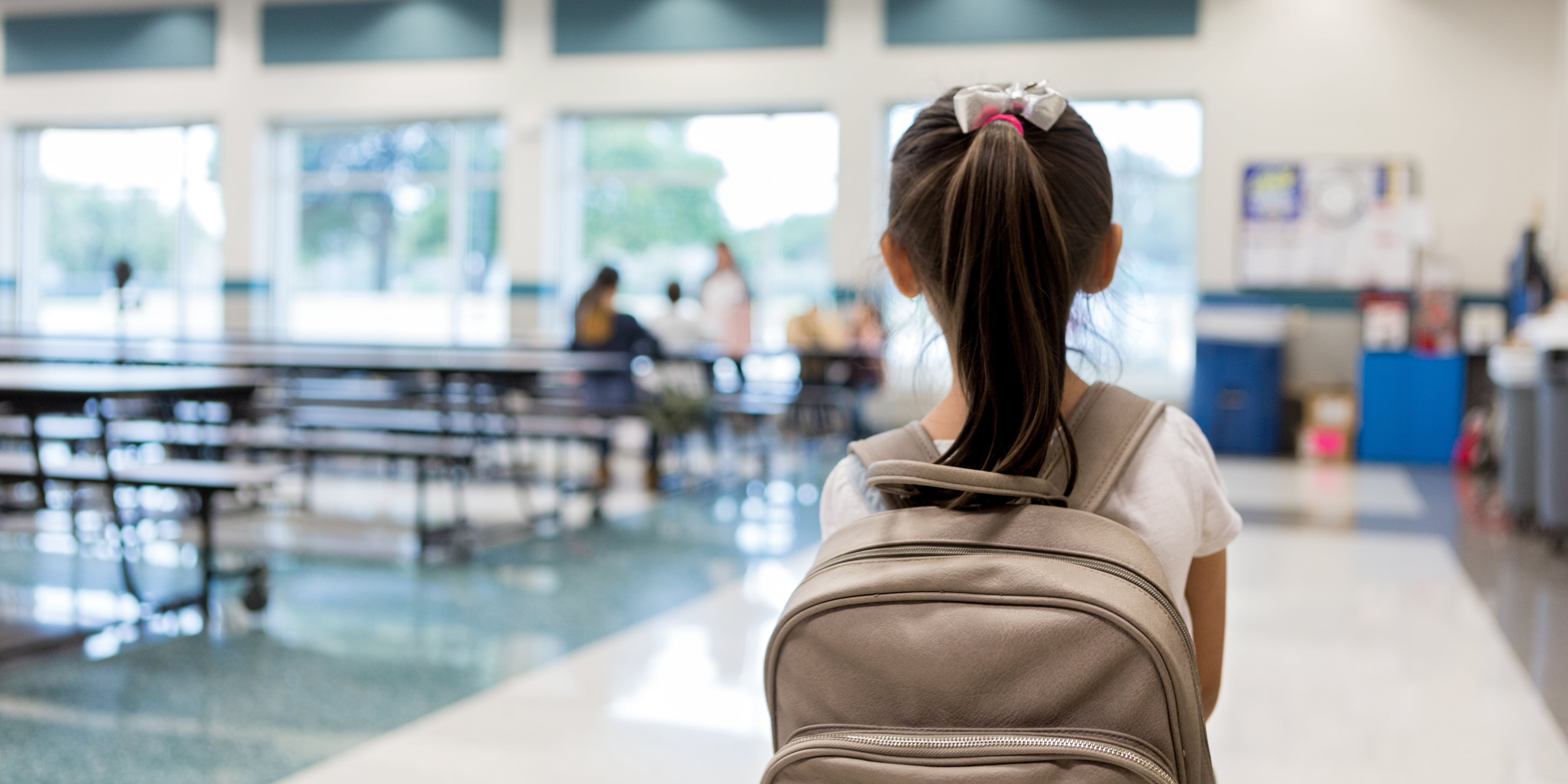 School Anxiety: Causes, Symptoms, and Tips For Parents - Vimarsana News
