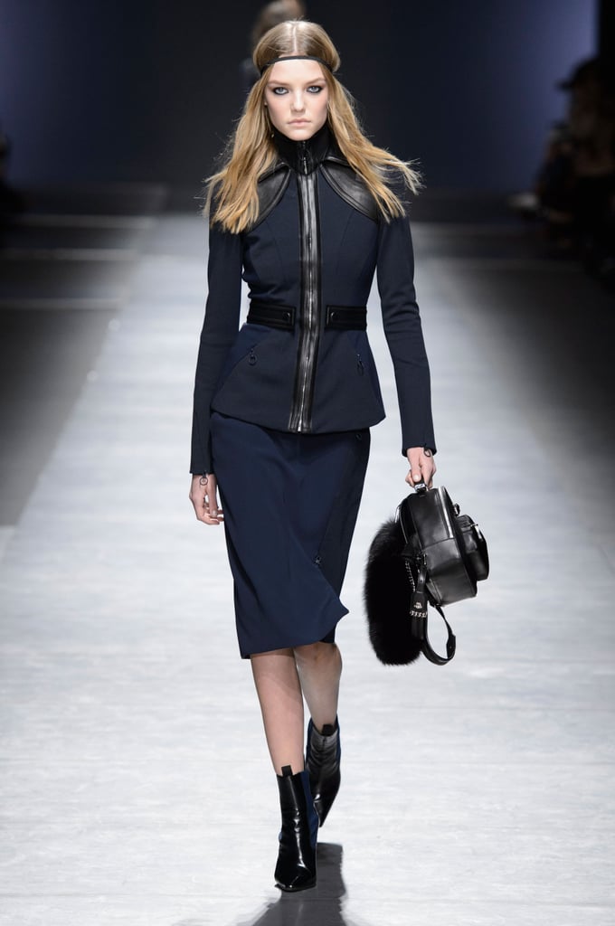 Versace Fall 2016 Runway