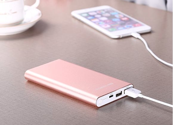 A Necessary Charger: PowerAdd Pilot Portable Travel Charger